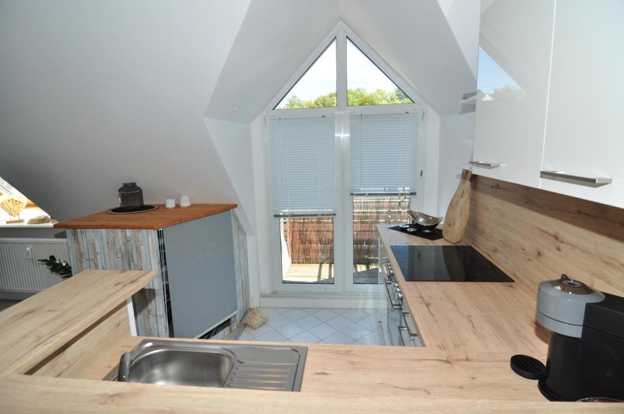Attraktives Appartement Im Stadtzentrum Plauen Balkon Lift Buitenkant foto